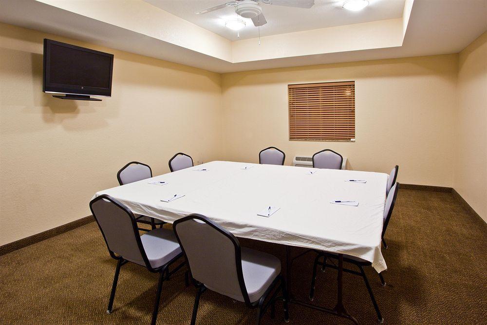 Candlewood Suites Fort Myers Interstate 75 By Ihg Fasilitas foto