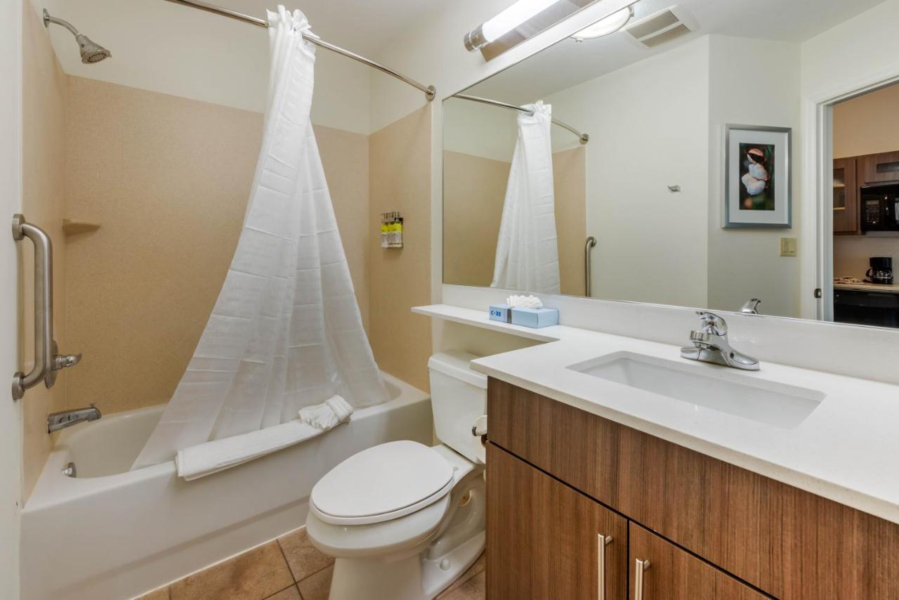 Candlewood Suites Fort Myers Interstate 75 By Ihg Bagian luar foto
