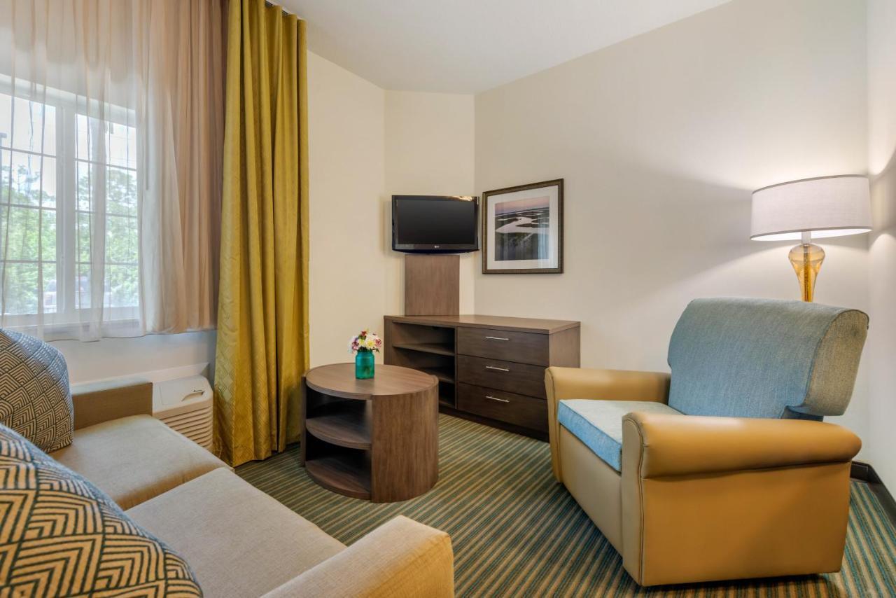 Candlewood Suites Fort Myers Interstate 75 By Ihg Bagian luar foto
