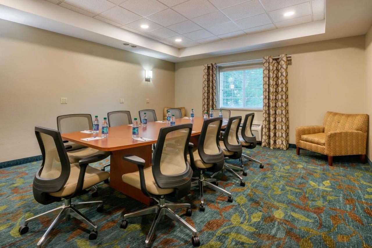 Candlewood Suites Fort Myers Interstate 75 By Ihg Bagian luar foto