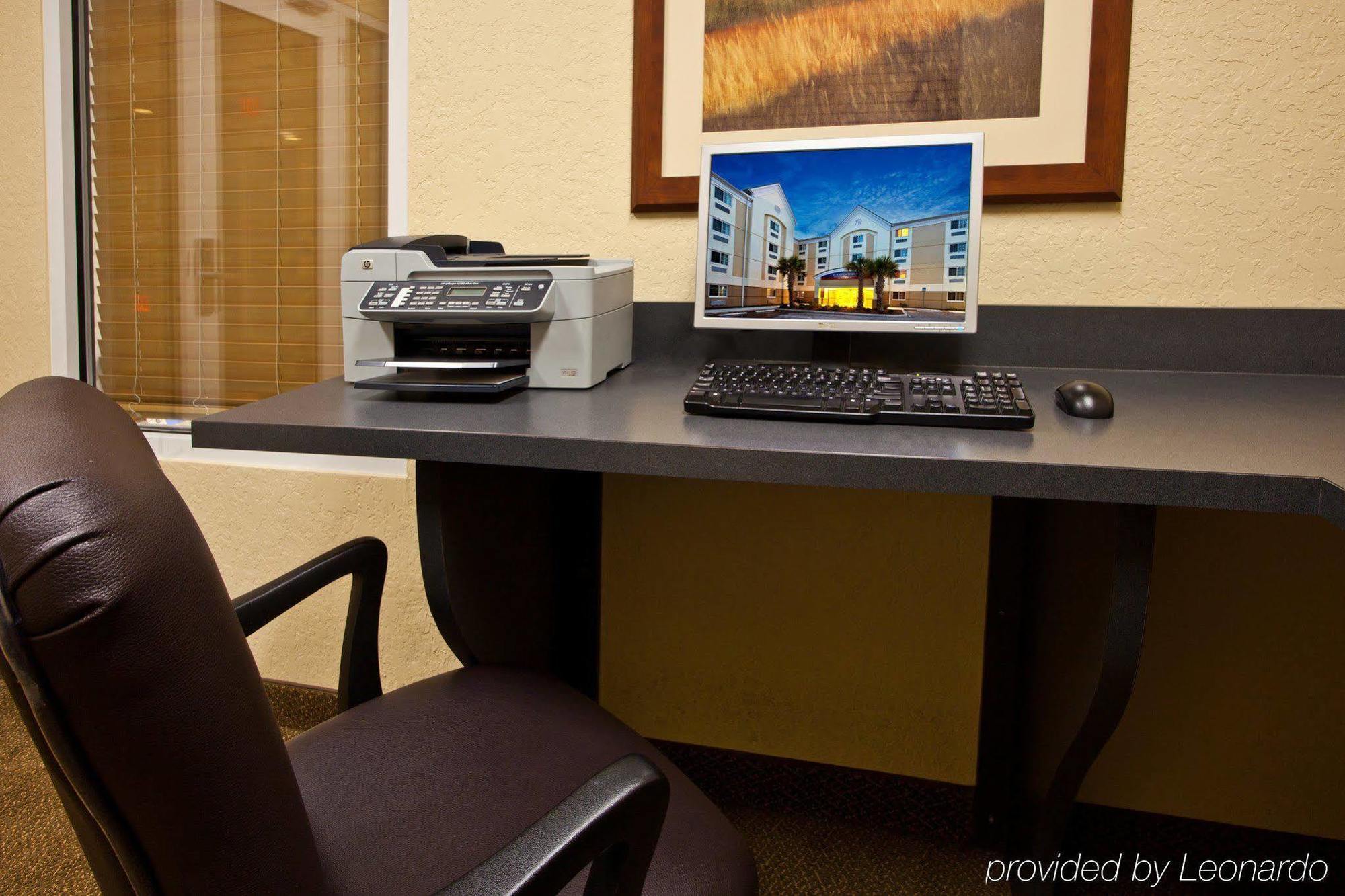 Candlewood Suites Fort Myers Interstate 75 By Ihg Fasilitas foto