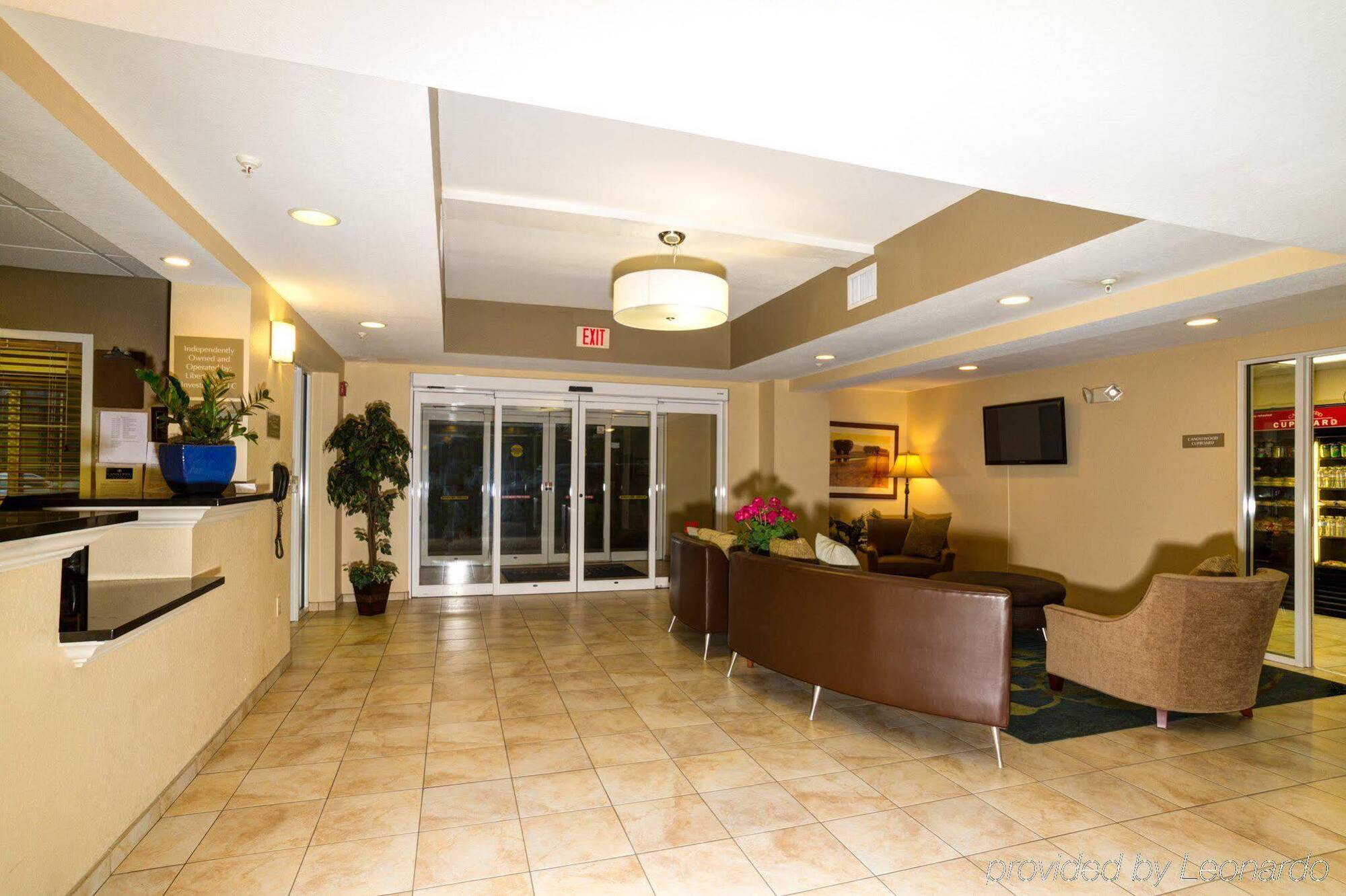 Candlewood Suites Fort Myers Interstate 75 By Ihg Bagian luar foto