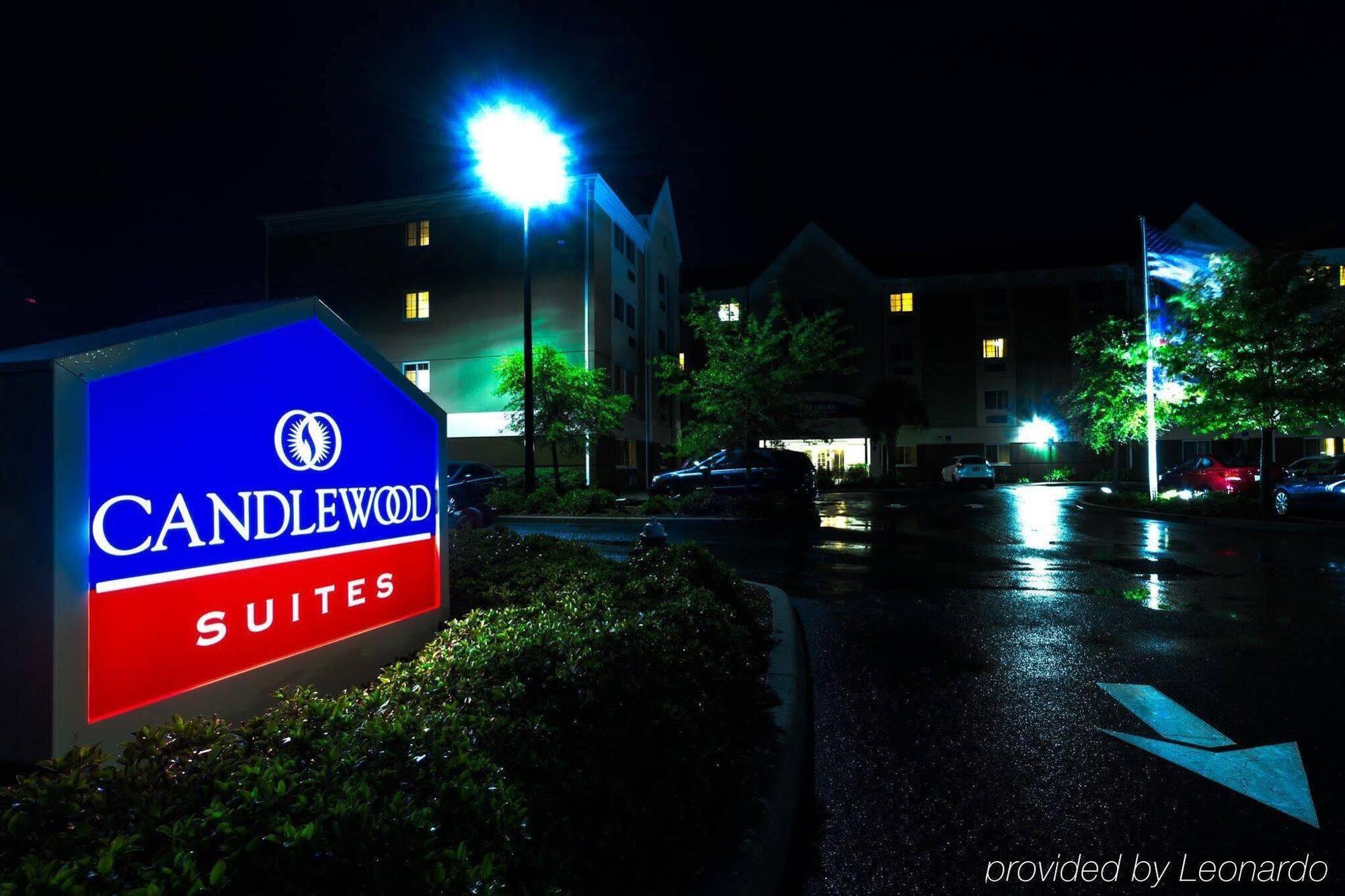 Candlewood Suites Fort Myers Interstate 75 By Ihg Bagian luar foto