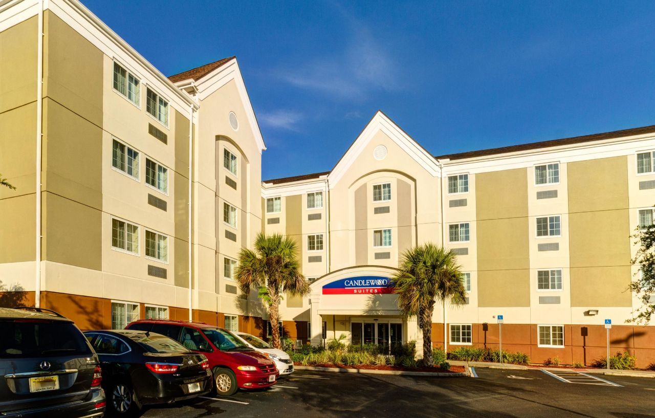 Candlewood Suites Fort Myers Interstate 75 By Ihg Bagian luar foto